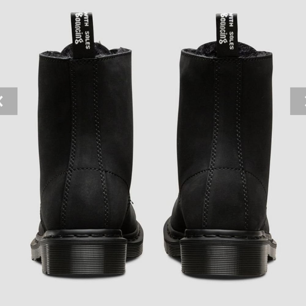 Dr. Martens Black Fur-Lined Mono 1460 Boots - Picture 3 of 12